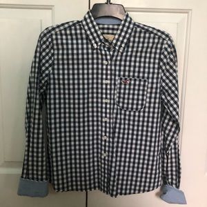 Hollister button up plaid shirt